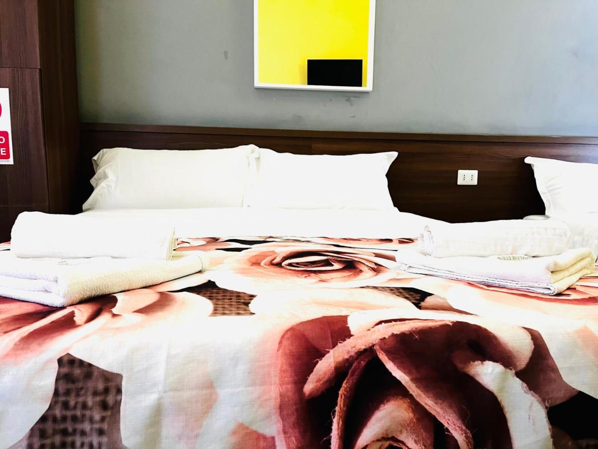Holiday Rome Guesthouse Dış mekan fotoğraf